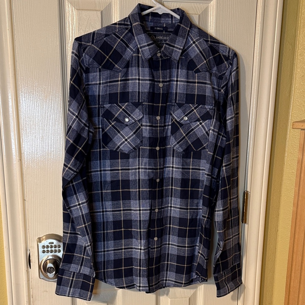American Rag Navy and White Plaid Button Down Shirt